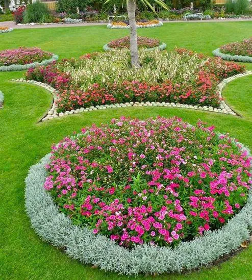 Cách thiết kế bồn hoa đẹp trước nhà
