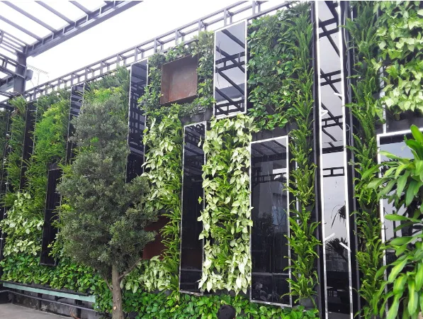 Thi công vườn tường đứng bar - Mixx Sky Garden