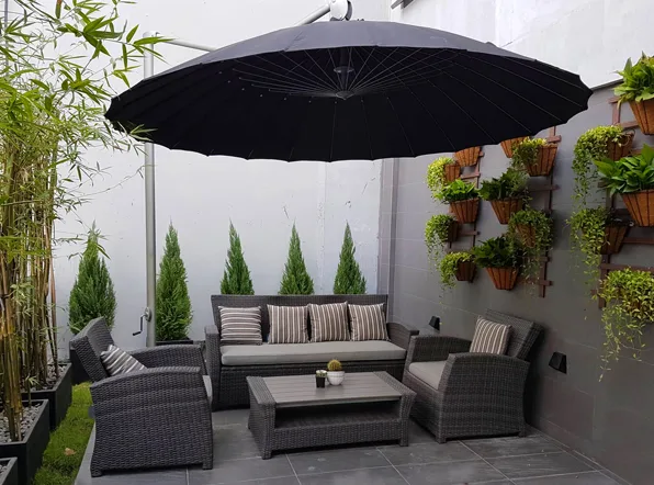 Thiết kế sân vườn quán café