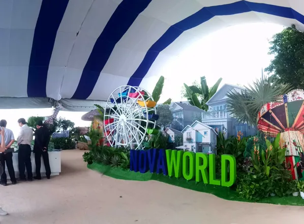 Thiết kế thi công mảng xanh trang trí sự kiện Novaland Expo 2019