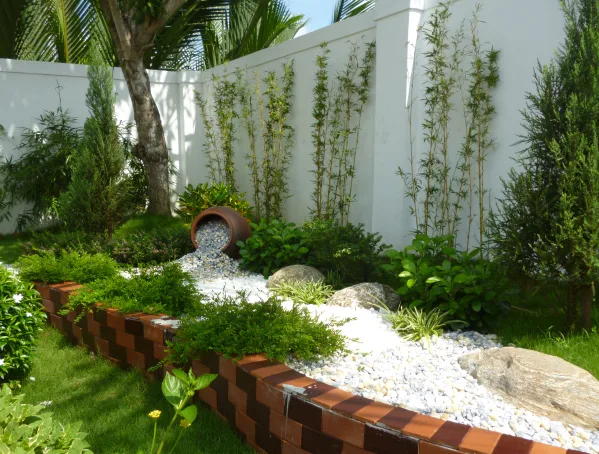 Thiết kế thi công sân vườn Nhà Bè