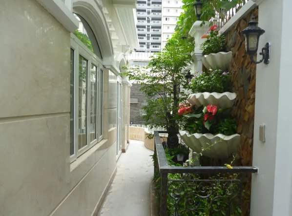 Thiết kế thi công sân vườn nhà phố City Land quận 7
