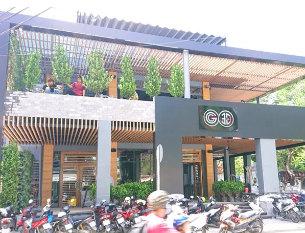 Thiết kế và thi công sân vườn cafe GCC
