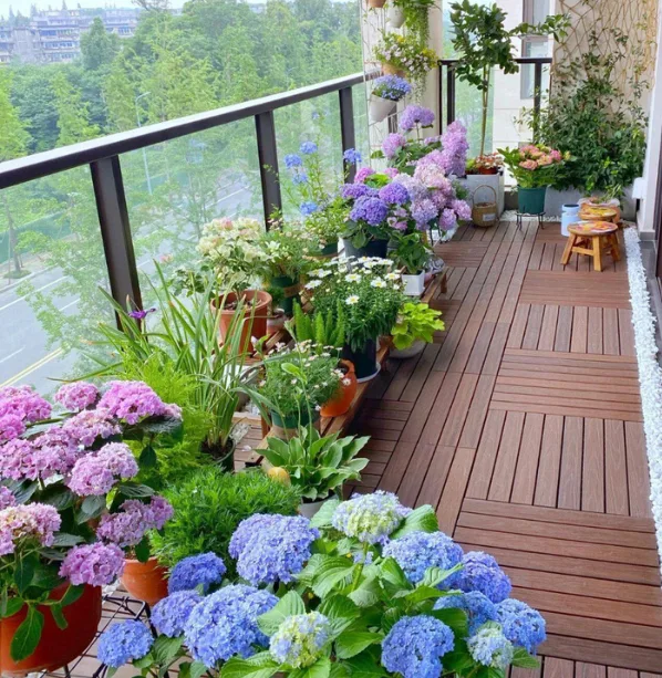 Trang trí vườn hoa mini đẹp mắt